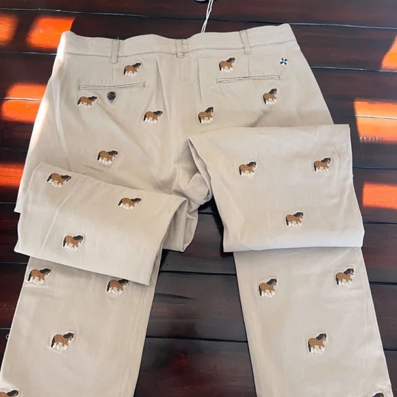 Men’s Castaway Embroidered Khaki Pants - Just in time for Derby! - Picture 7 of 7
